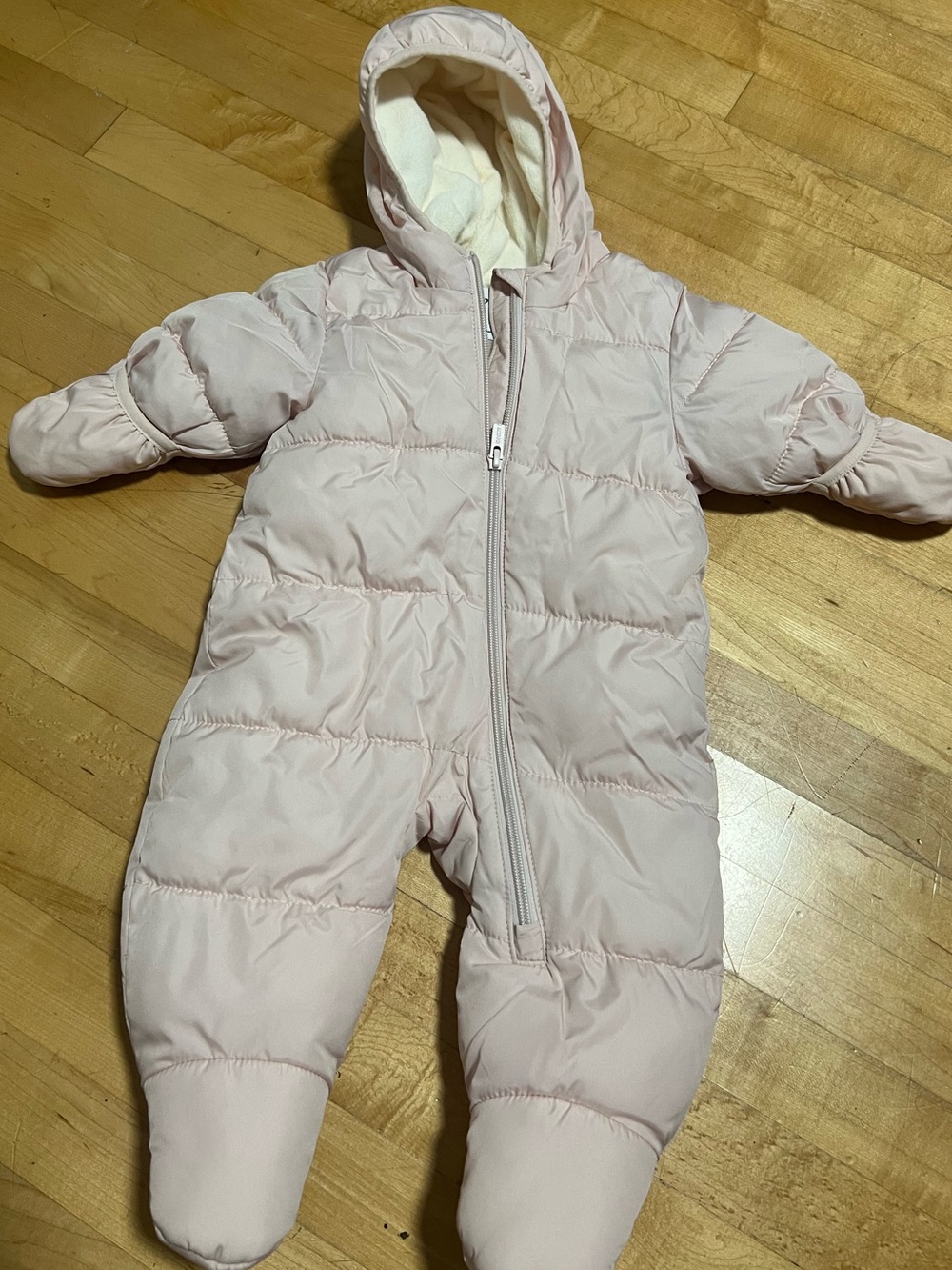 Old Navy Light Pink Puffer Baby One-Piece Snowsuit with Hood 3-6m